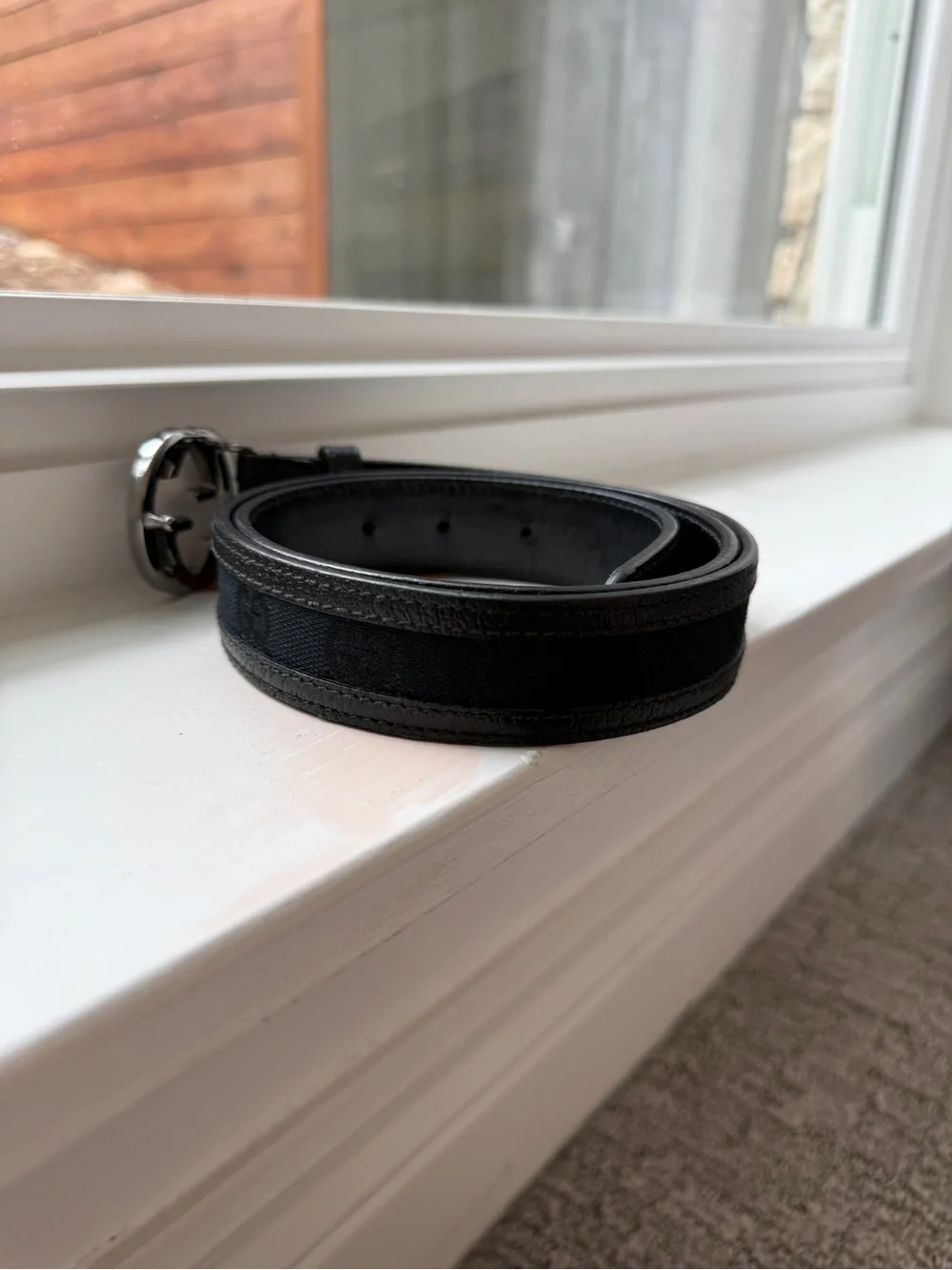 Gucci - 2006 Black Leather Belt with Silver Logo Buckle